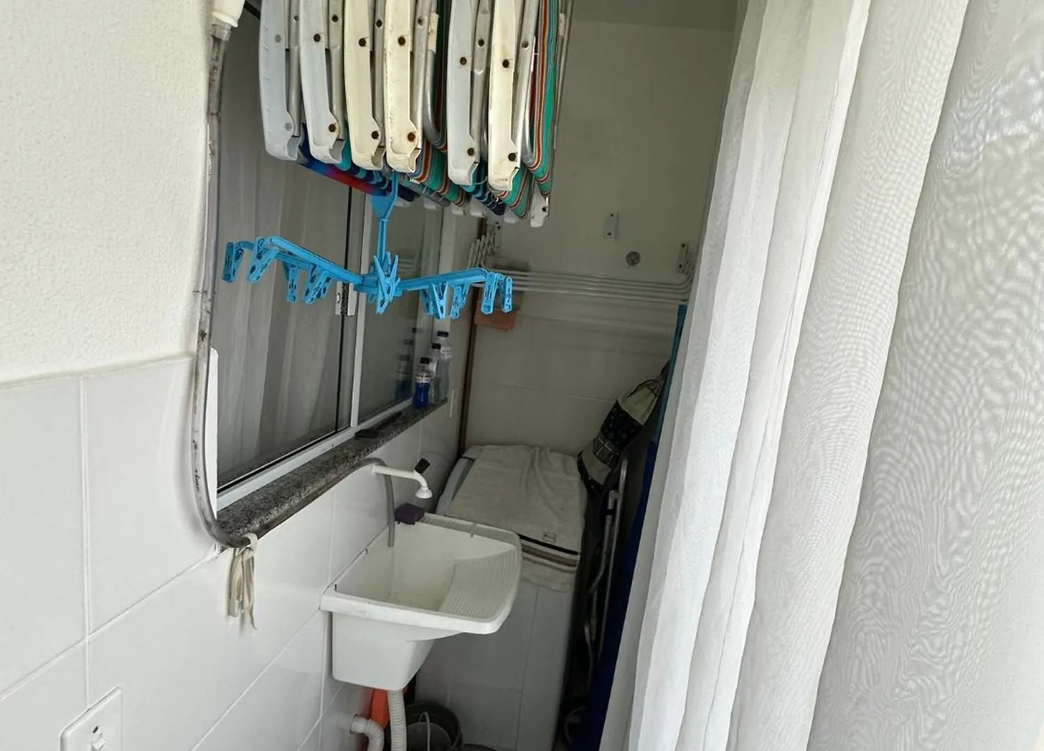 Apto 2D Suite 400M Praia - Wifi - Ar Cond E Garagem Florianopolis Apartment